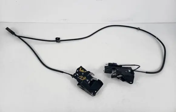 BMW 3 F30 F35 F31 Engine bonnet/hood lock/catch 7242548 7239240