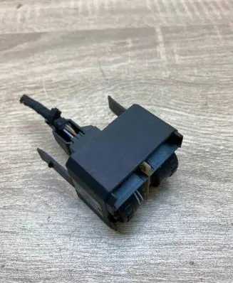Volkswagen Touran I Headlight level height control switch 1T0941333