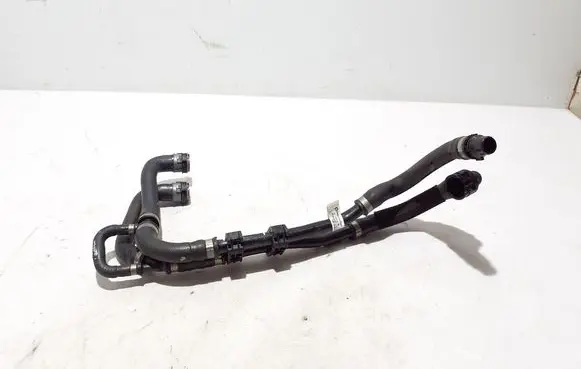 Mercedes-Benz GLE W167 Engine coolant pipe/hose A1675001902