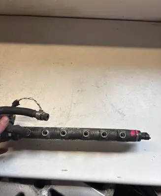 Opel Zafira A Fuel main line pipe 0445214056