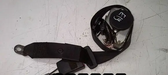 Audi TT Mk1 Front seatbelt 8N7857705E