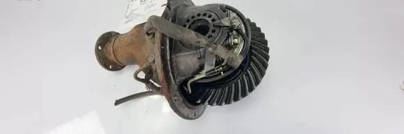 Mitsubishi Pajero Rear differential