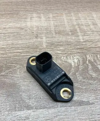 Mercedes-Benz CL C215 Airbag deployment crash/impact sensor 0025427018