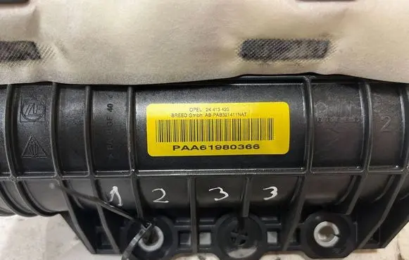 Opel Vectra C Passenger airbag 24413420 54HGZA