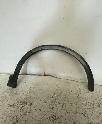 Audi Q2 - Front arch trim 81A853718a