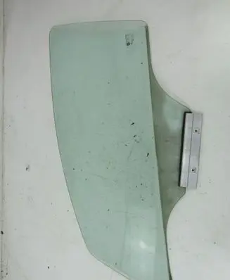 Opel Corsa D Front door window glass four-door 