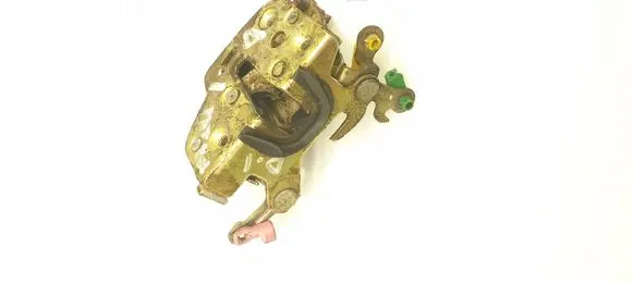 Nissan Patrol Y60 Front door lock