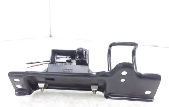 Honda CR-V Tailgate window lock/catch/latch 