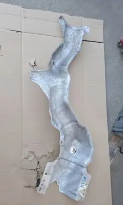 Renault Megane IV Exhaust heat shield 747610046R