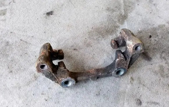 Opel Vectra C Brake caliper pad carrier rear 