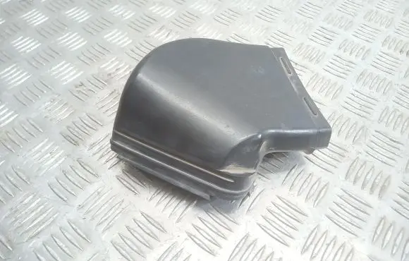 Audi A4 S4 B5 8D Air intake duct part 8D0129617B