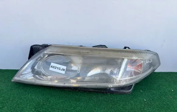 Renault Laguna II Headlight/headlamp 8200002846