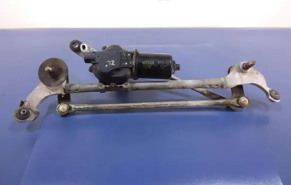 Infiniti G37 Front wiper linkage and motor 28810JU50A