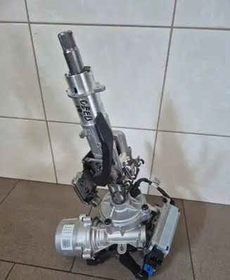 KIA Ceed Steering wheel axle 56300J7100
