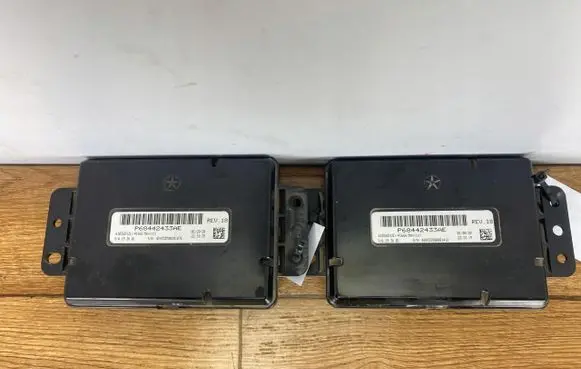 Ram 1500 Air conditioner control unit module P68442433AE