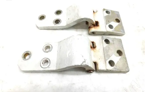Front door hinge set