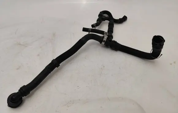 DS Automobiles 4 II Engine coolant pipe/hose 9822382080