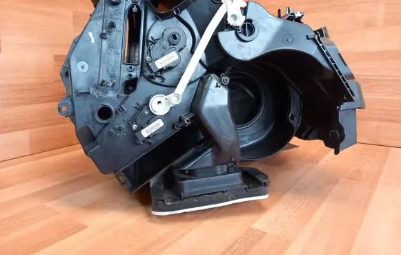 Interior heater climate box assembly