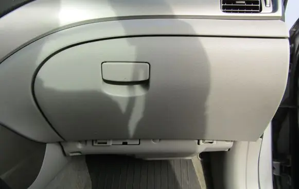 Subaru Forester SH Glove box 