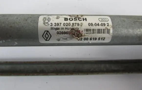 Dacia Sandero Front wiper linkage 8200619512