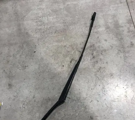 Volkswagen Crafter Front wiper blade arm 7C1955409