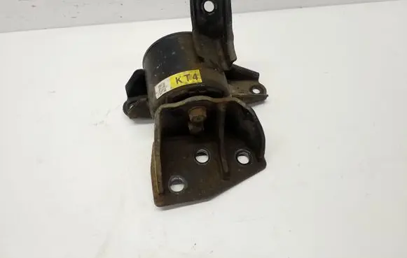 Hyundai ix35 Engine mount bracket