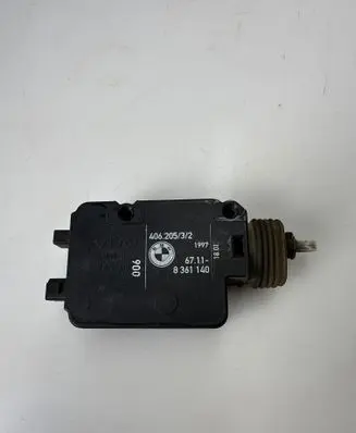 BMW 3 E36 Central locking motor 40620532 8361140 6711