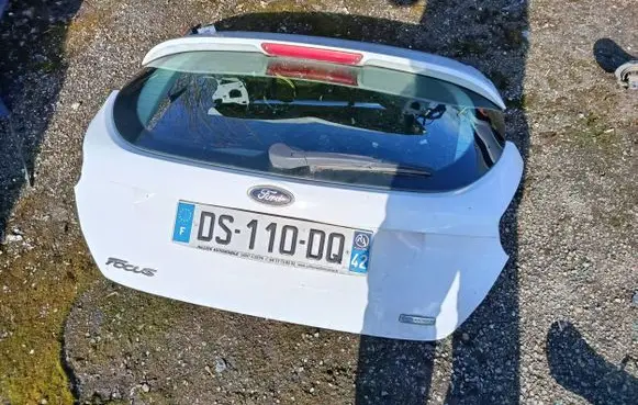 Ford Focus Tailgate/trunk/boot lid