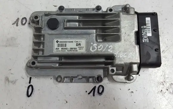 Hyundai i30 Gearbox control unit/module 954403BFB0