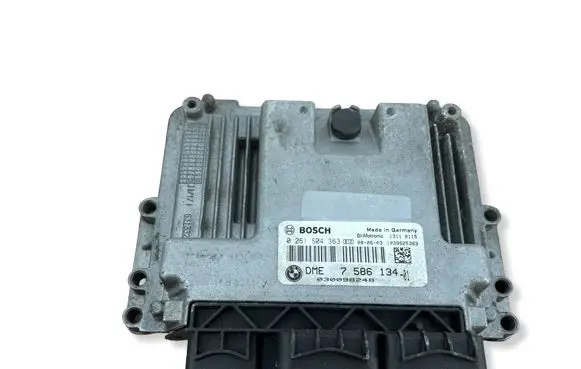 Mini One - Cooper Coupe R56 Engine control unit/module 758613401 0261S04363 1039S25363