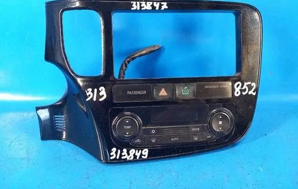 Mitsubishi Outlander Other dashboard 8002B492XA