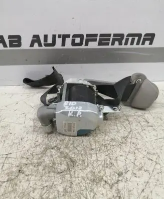 KIA Rio Front seatbelt 888701W730