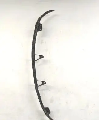Front bumper lip