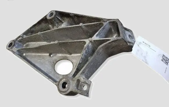 BMW 3 E90 E91 Engine mounting bracket 592801