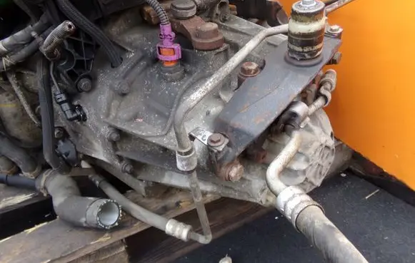 Renault Trafic III (X82) Manual 5 speed gearbox PF6024 21MB12