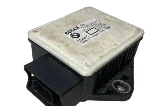 BMW 5 E60 E61 ESP acceleration yaw rate sensor 6774602 34526774602 0265005681