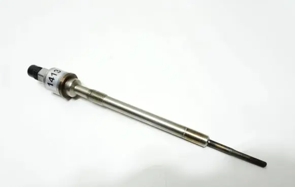 Opel Astra J Glow plug 55579436 0103010904
