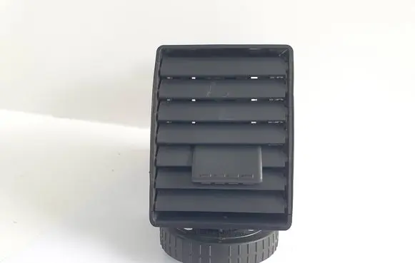 Volkswagen Transporter - Caravelle T5 Dash center air vent grill 7H0815705A