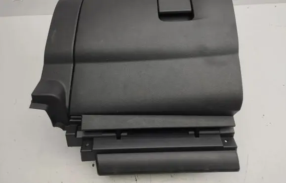 Nissan Juke II F16 Glove box 685206PA0A