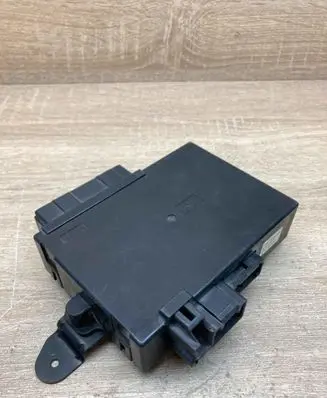 Volvo XC90 Seat control module 30739042 04W46T 19206