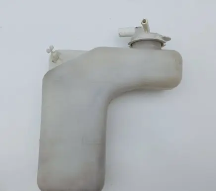 Mitsubishi Galant Coolant expansion tank/reservoir