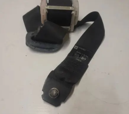 Opel Zafira A Rear seatbelt 90580905 040678