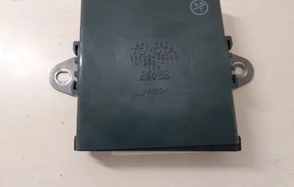 Lexus IS 220D-250-350 Parking PDC control unit/module 8967053040