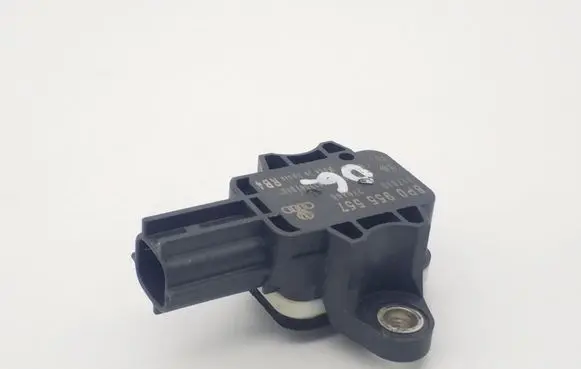 Audi A3 S3 8P Airbag deployment crash/impact sensor 8P0955557