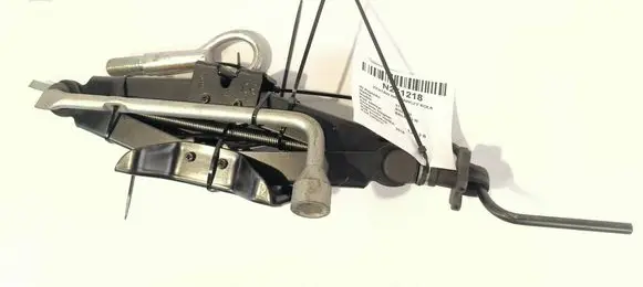 Suzuki Baleno IV Tool set 
