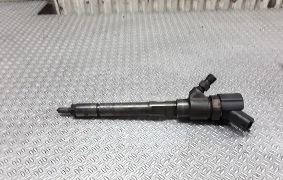 KIA Sportage Fuel injector 0445110258