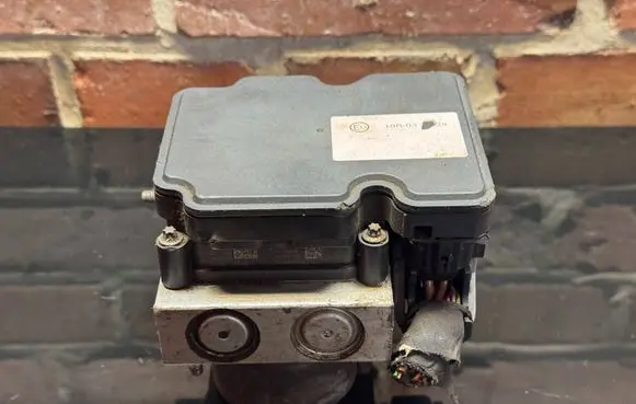 Iveco Daily 6th gen ABS Pump 5801815705 16041122825 269767
