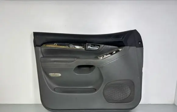 Toyota Land Cruiser (J120) Front door card panel trim 67796X1DD0
