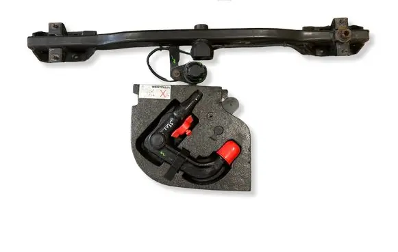 BMW 5 E60 E61 Tow bar set 6781641 6754330 6769453
