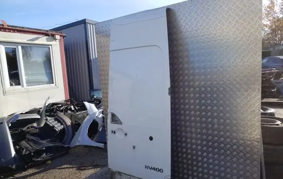Nissan NV400 Back/rear loading door 